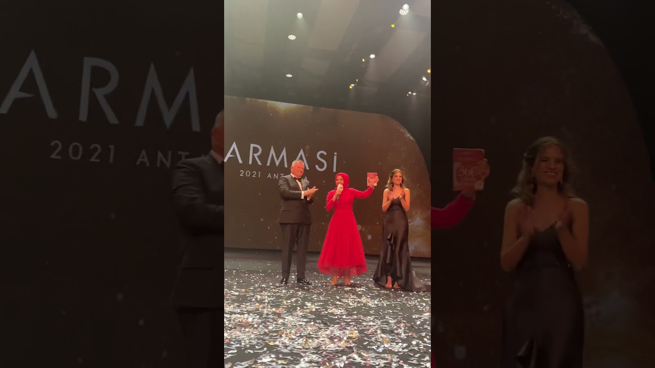 Bir Hayalin Gerçekleştiği O An… Farmasi 2021 Gala Konuşmacısı Sevda Alkış