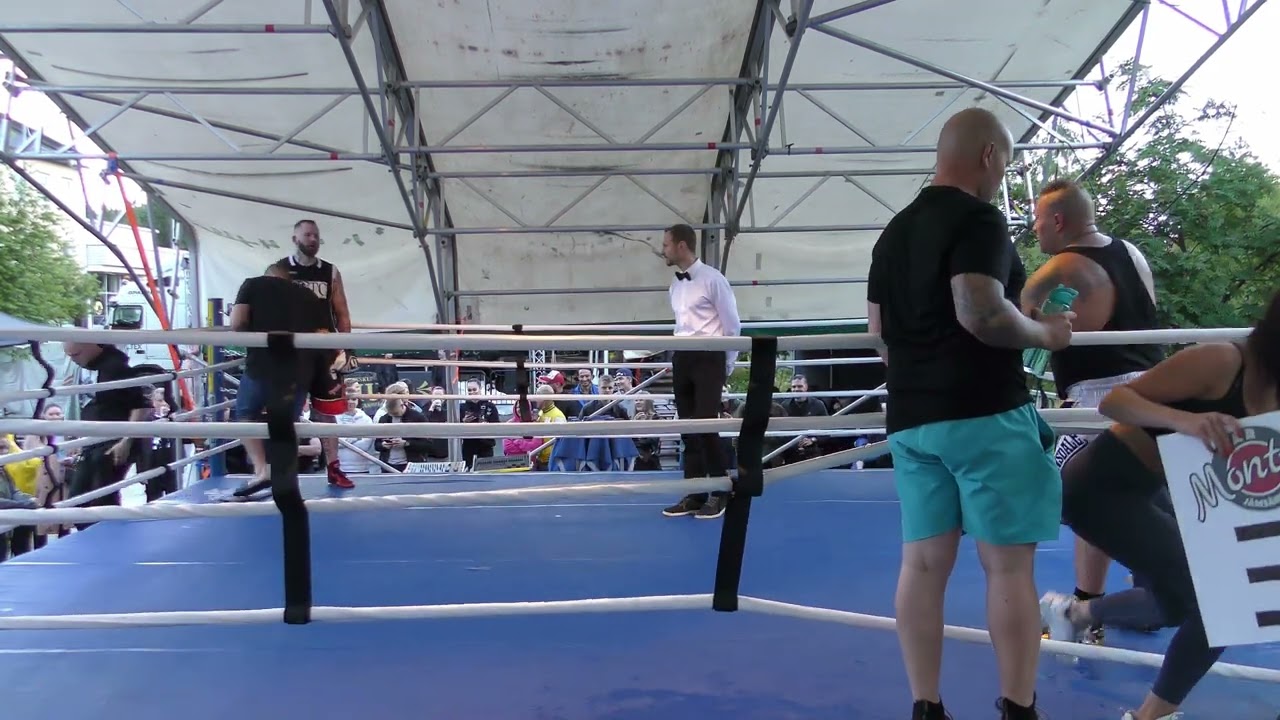 Jose Markki vs. Lee James