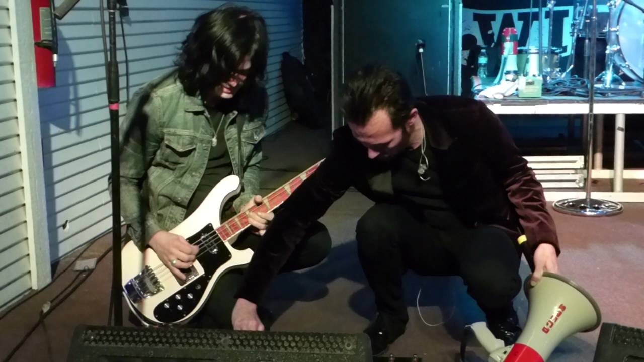 Scott Weiland & The Wildabouts -  Unglued (Stone Temple Pilots cover) LIVE 4/28/15