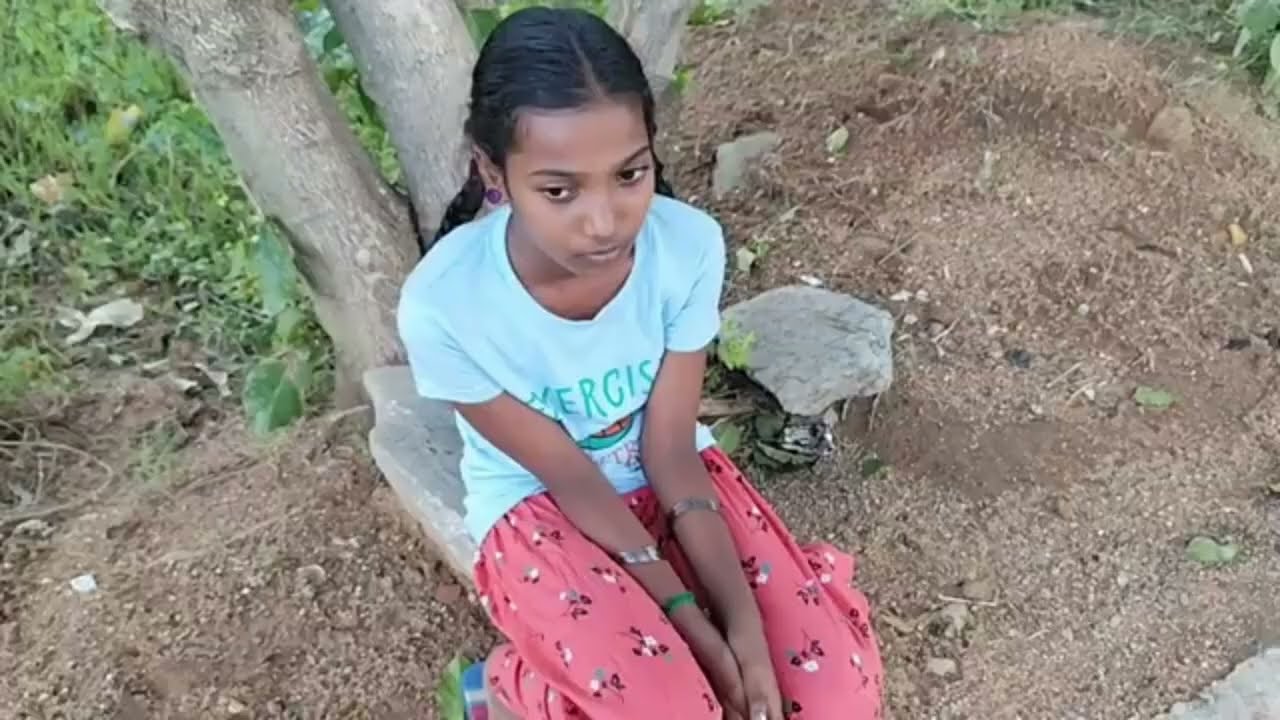 இரண்டு குழந்தைகள் சமமாக பார்க்கவும்#@ emotional#viral #family #funny #