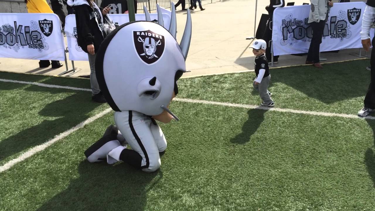 Raider Rusher