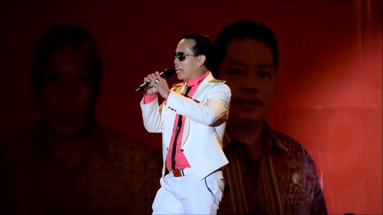 Pekan Gawai Dayak Kab. Sintang - Ricky El - Sibau Mansau (2017)