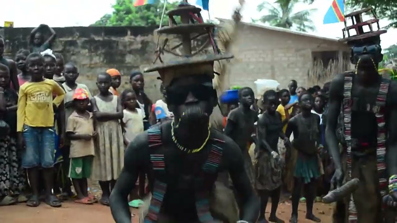 LES GAZAWILI PLAIDENT POUR UNE BONNE RENTREE SCOLAIRE A GEMENA CHEZ LE NGWAKA 
