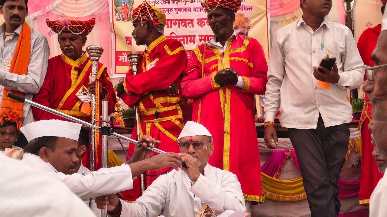 संत जोग महाराज पालखी सोहळा बाजी उम्रद येथे प्ररवचन