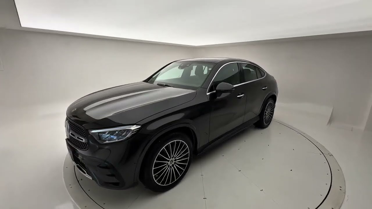 NOVA MERCEDES-BENZ GLC 300 COUPÉ 4MATIC AMG LINE 2025 EM DETALHES!