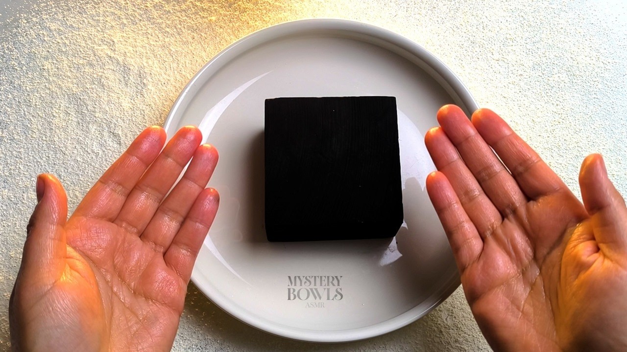 Black Dyed Gym Chalk 🖤 Hidden Color Reveal ▫️ DAMP / WET CRUSH ASMR