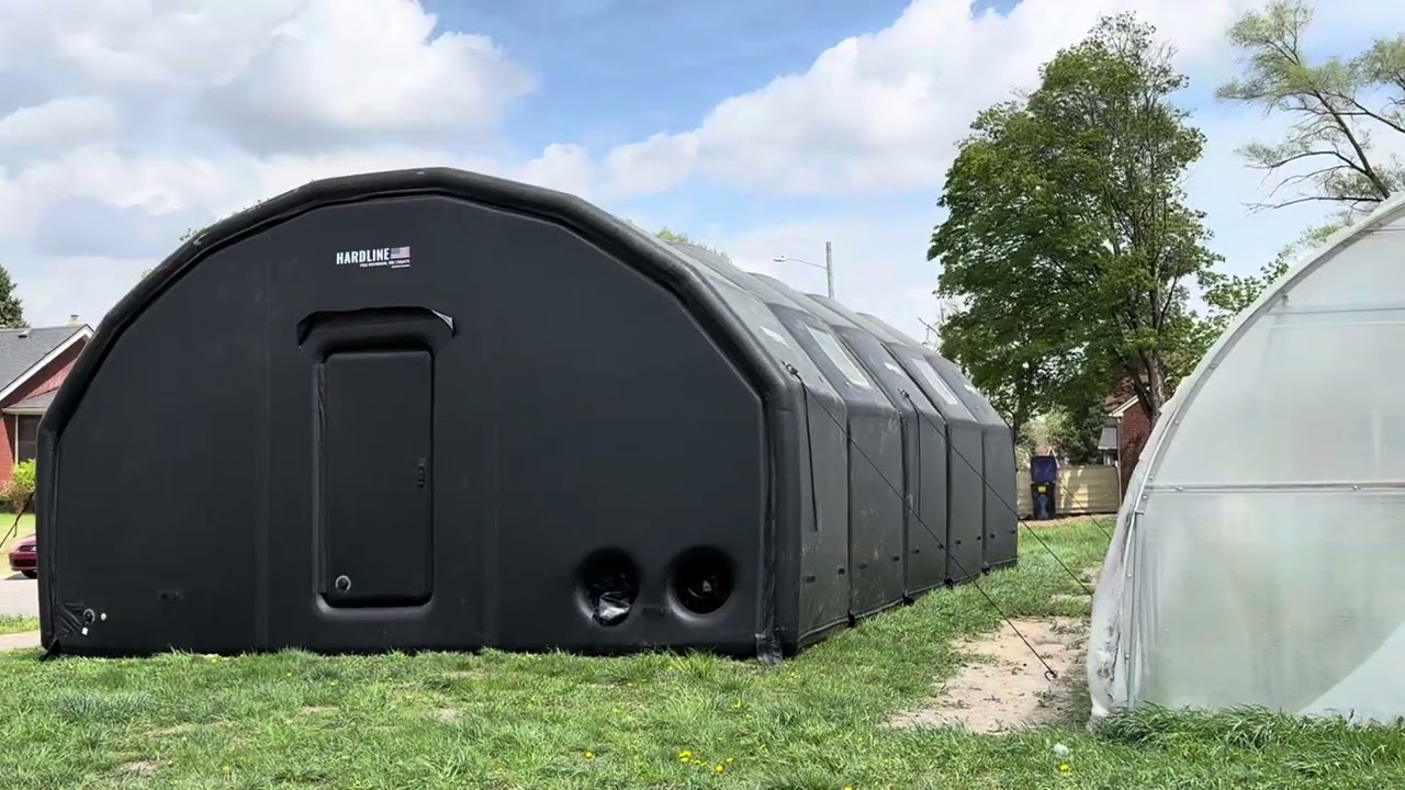 Spectre Shelter XL Withstands 41 MPH Winds with Ease | Hardline Supply