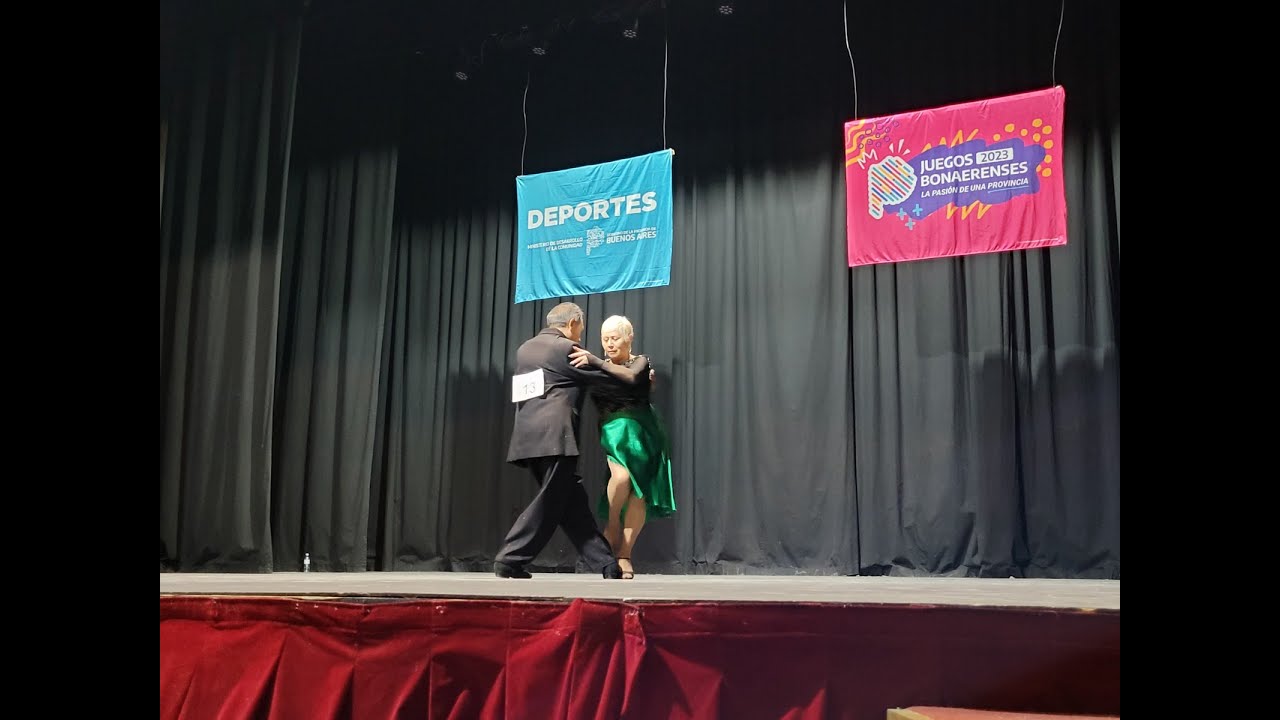 Marta Lencinas y Hector Ferrer. Tango Adultos (Medalla de Oro 2022). Juegos Bonaerenses 2023