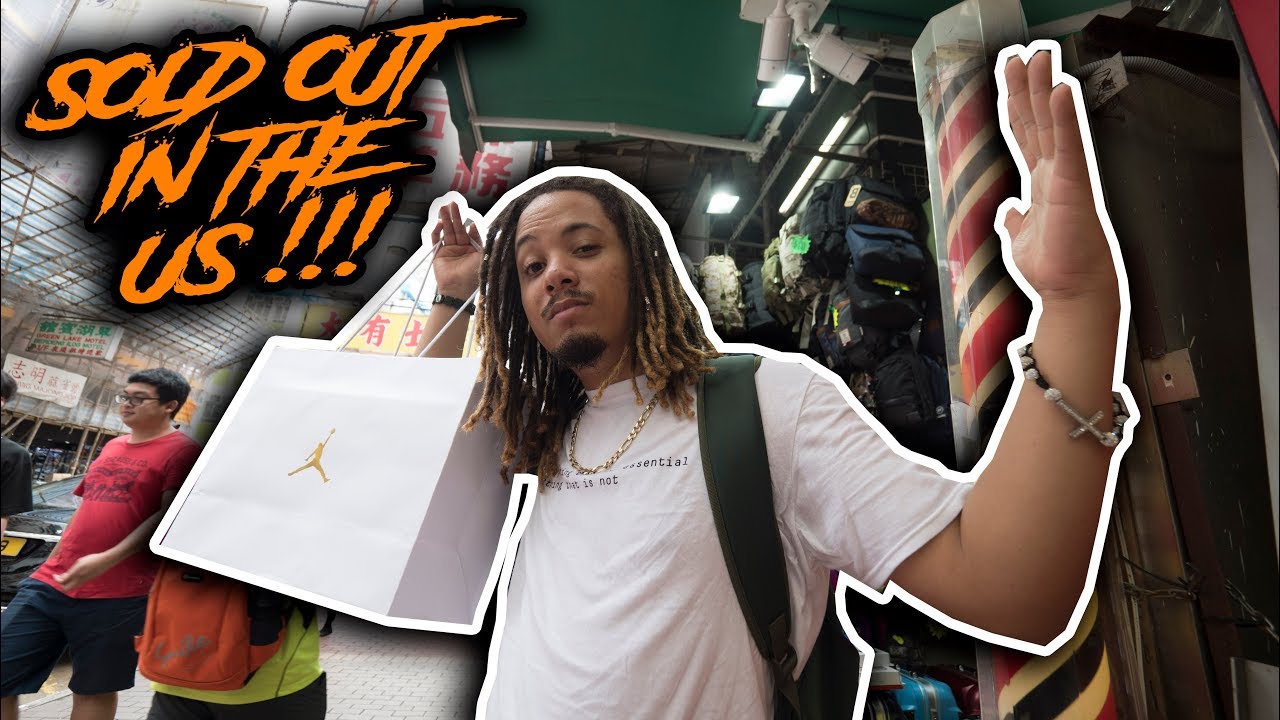 THESE SNEAKERS SOLD OUT ONLINE BUT ARE SITTING IN HONG KONG !!! OVER 100 SNEAKER SHOPS VLOG !!! !