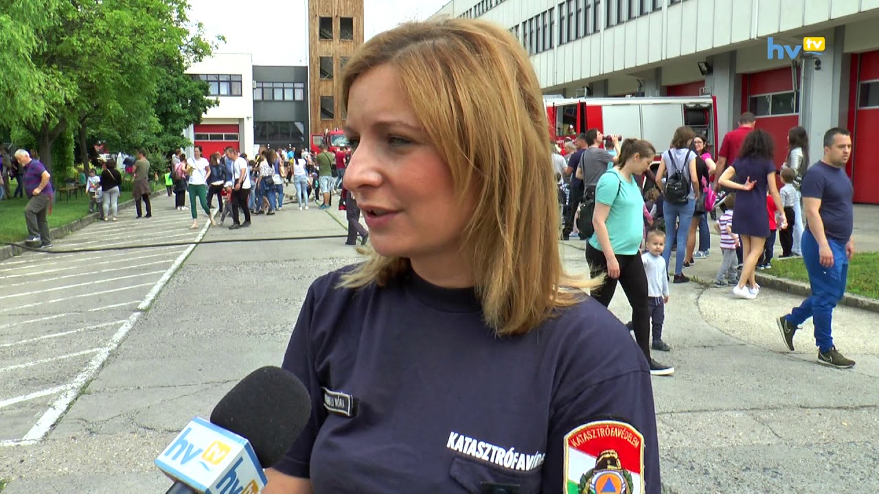 Gyermeknap a debreceni tűzoltóságon