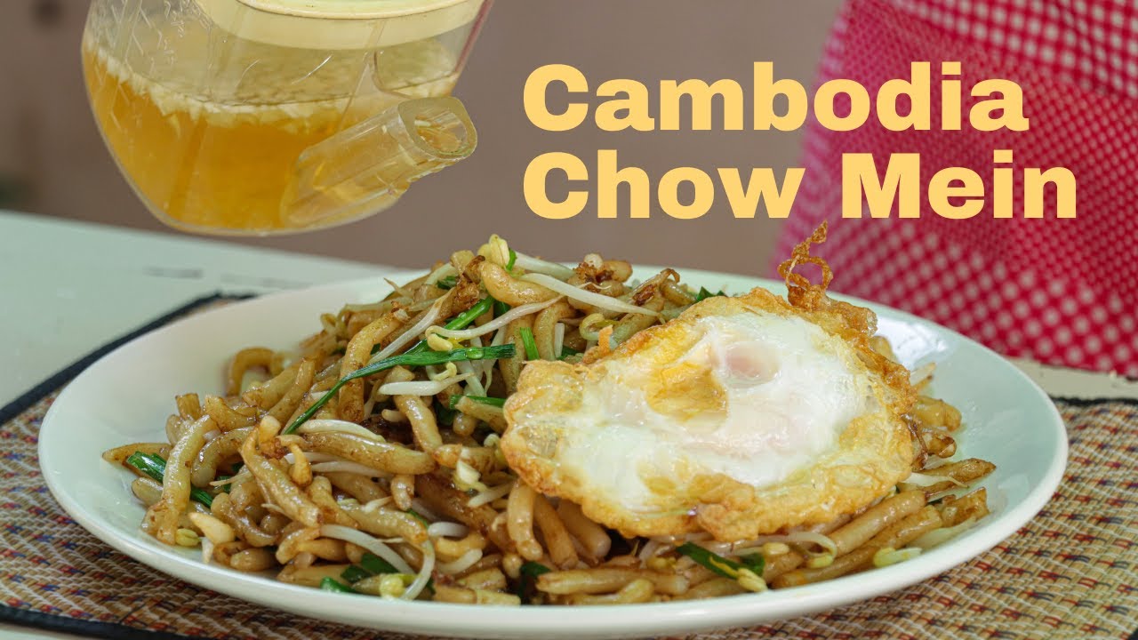 Stir-Fried Rice Noodles (Lort Cha) | Cambodian Street Food Everyone Must Try On Their Trip