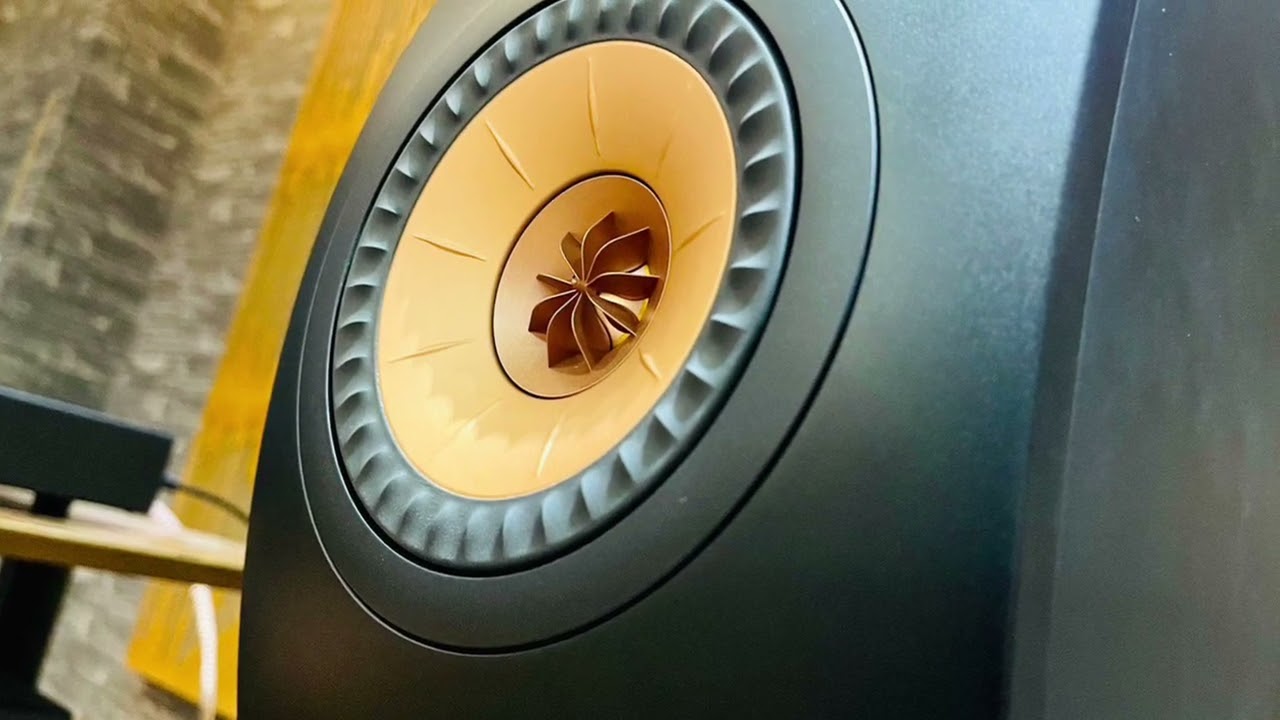 อาร์ตรีวิวให้ฟัง... KEF LS 50 Meta 😎