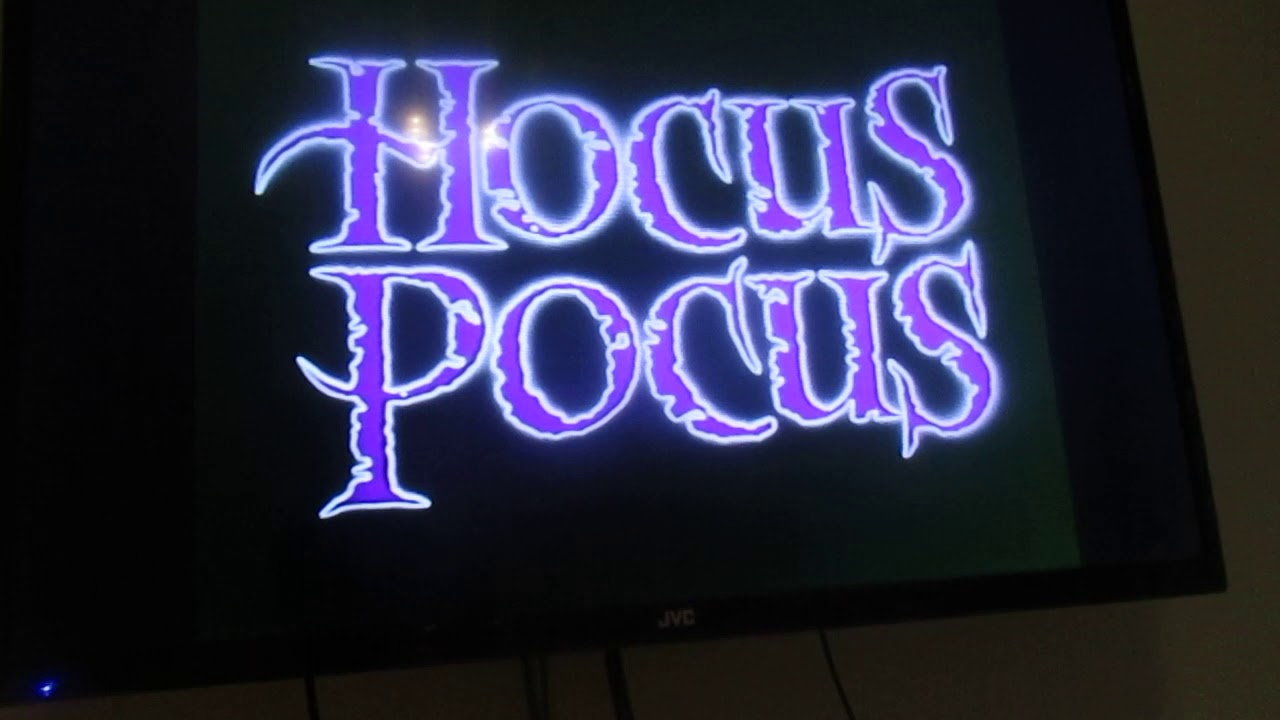 Opening to The Princess Diaries UK DVD 2005