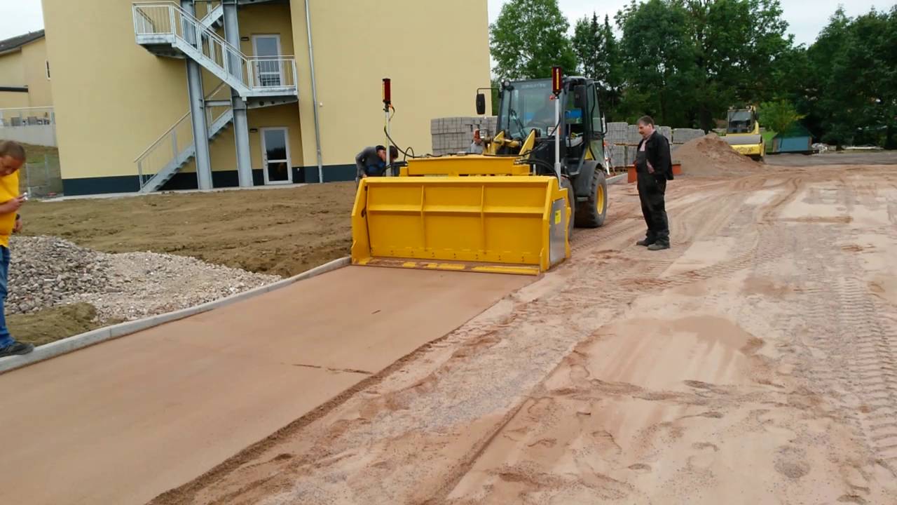 Gritzke PlanFix2 neu 2 Planiermaschine mit Materialauf-/ und Abgabefunktion