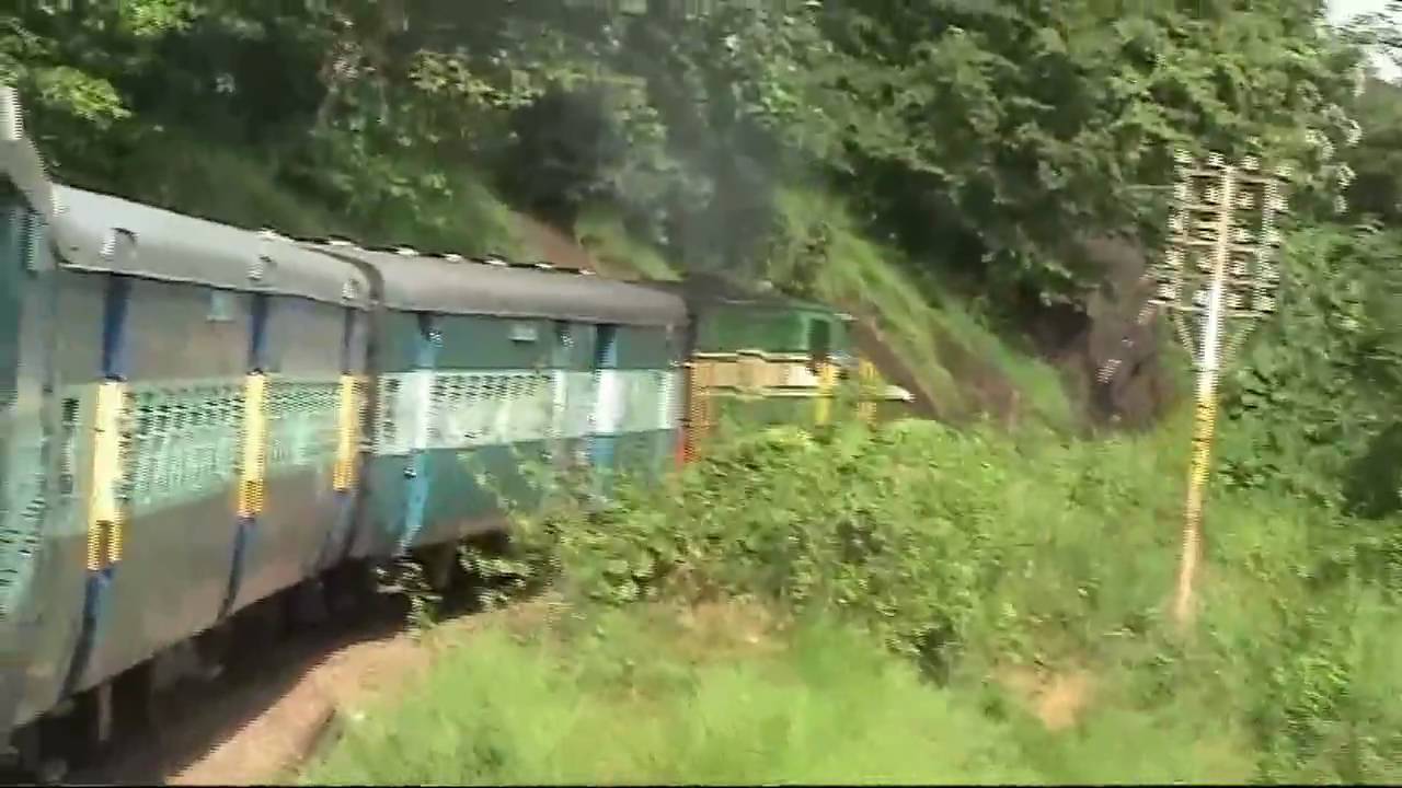Through the Spectacular Western Ghats - A Metre Gauge Experience!! (Aug. 12, 2007)