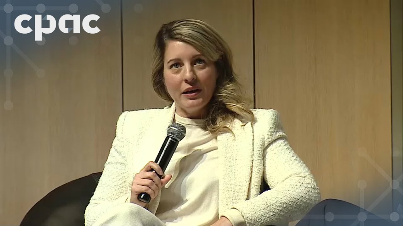 Industry Minister Mélanie Joly speaks at SpaceBound conference – November 18, 2025