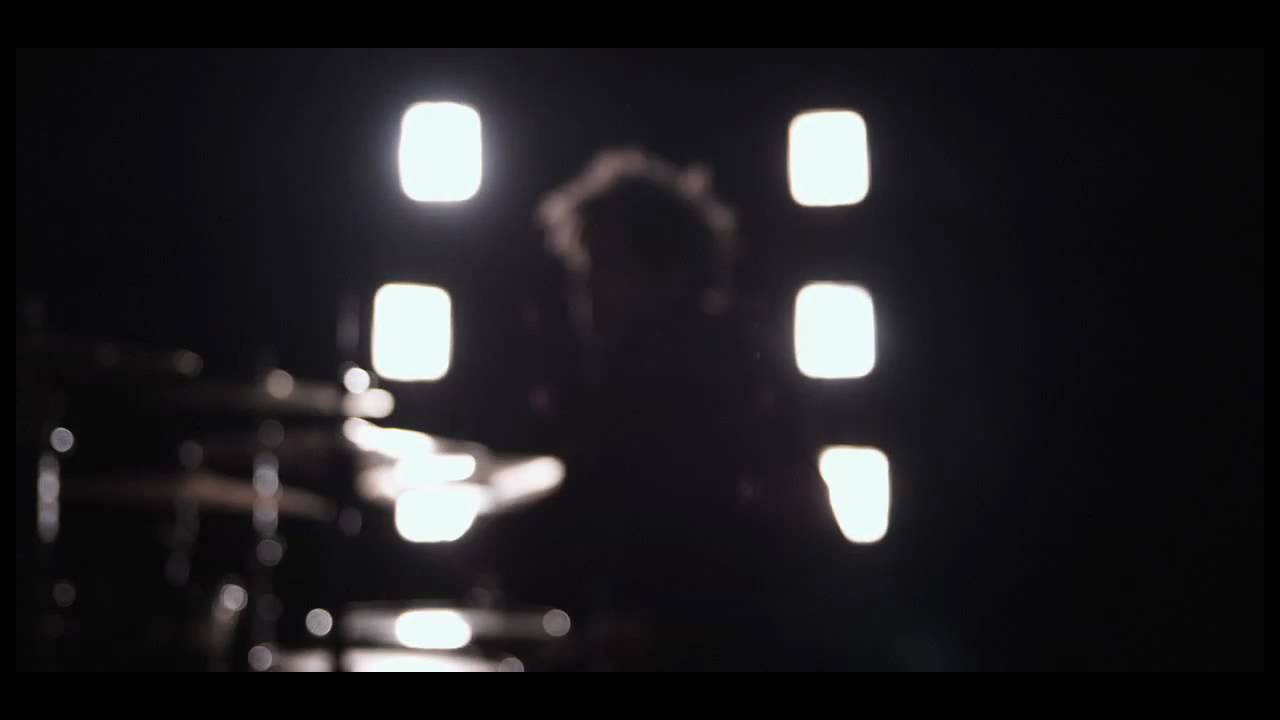 Manic Drive - Walls (2010)