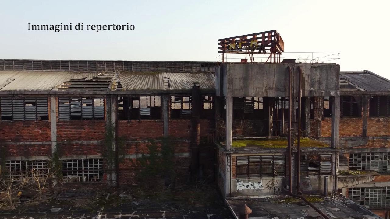 Viaggio nell'ex acciaieria Safau di Udine