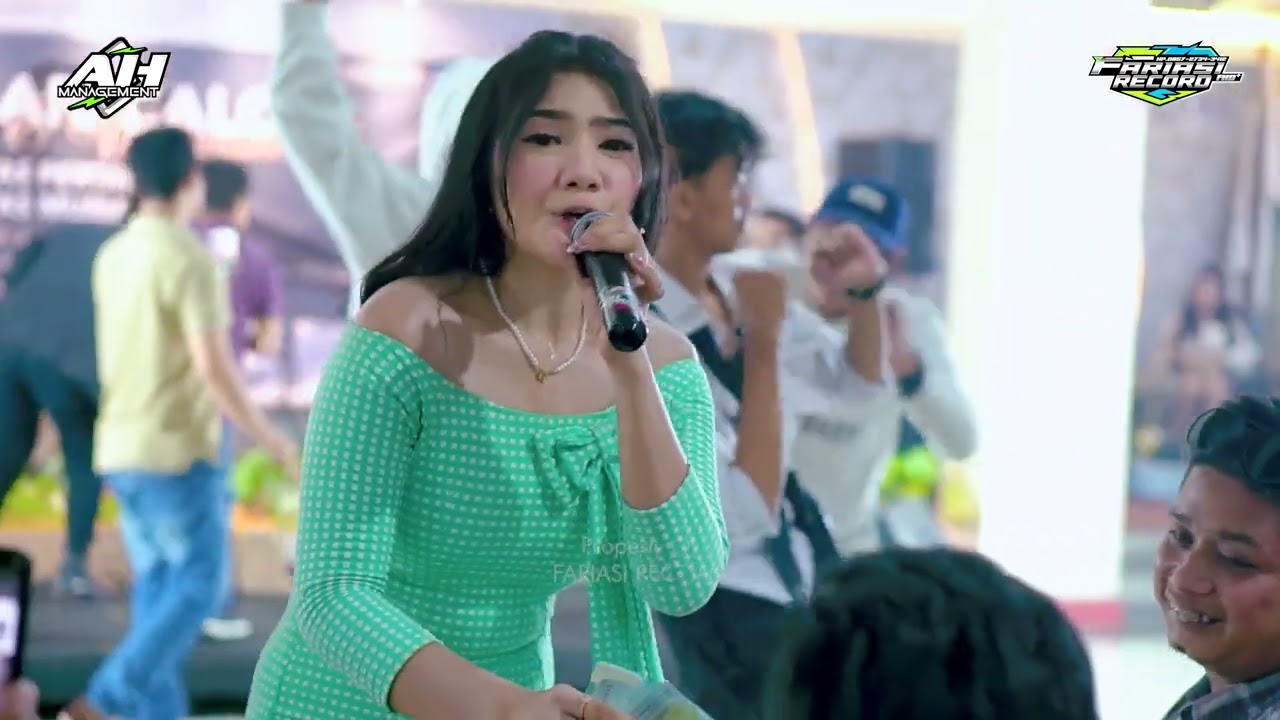 LUSYANA JELITA - MEMILIH SETIA || SJ MUSIK LIVE KUDUS JAWA TENGAH