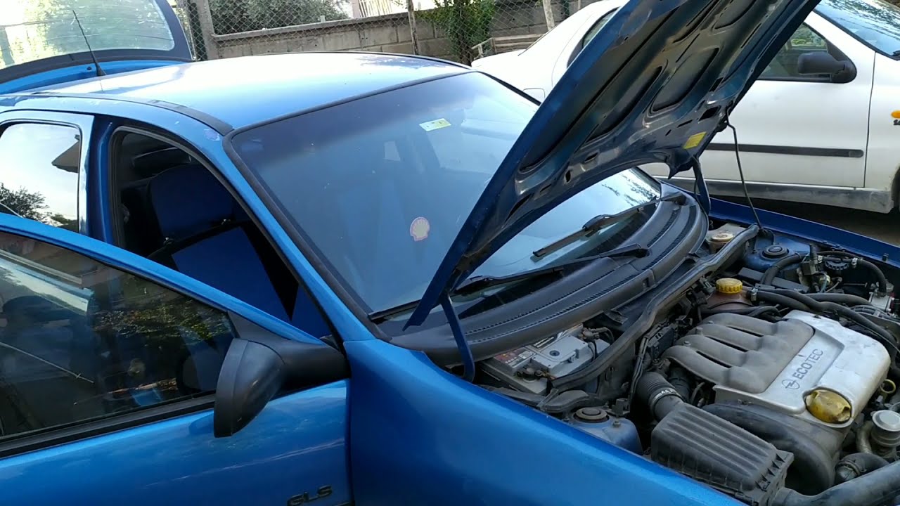 Opel Corsa B kasa 1999 model göğüsü sökmeden kalorifer peteği değişimi .