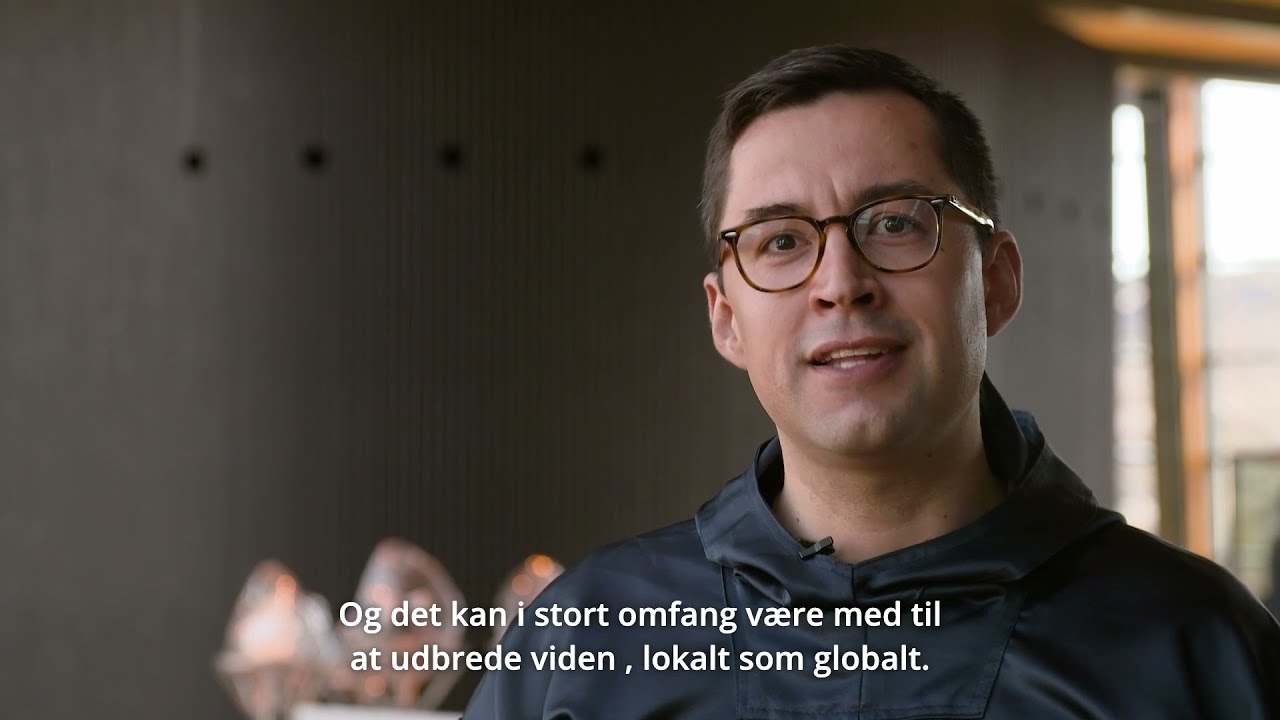 Ilulissat Isfjordscenter &aring;bner d&oslash;rene  for de f&oslash;rste bes&oslash;gende