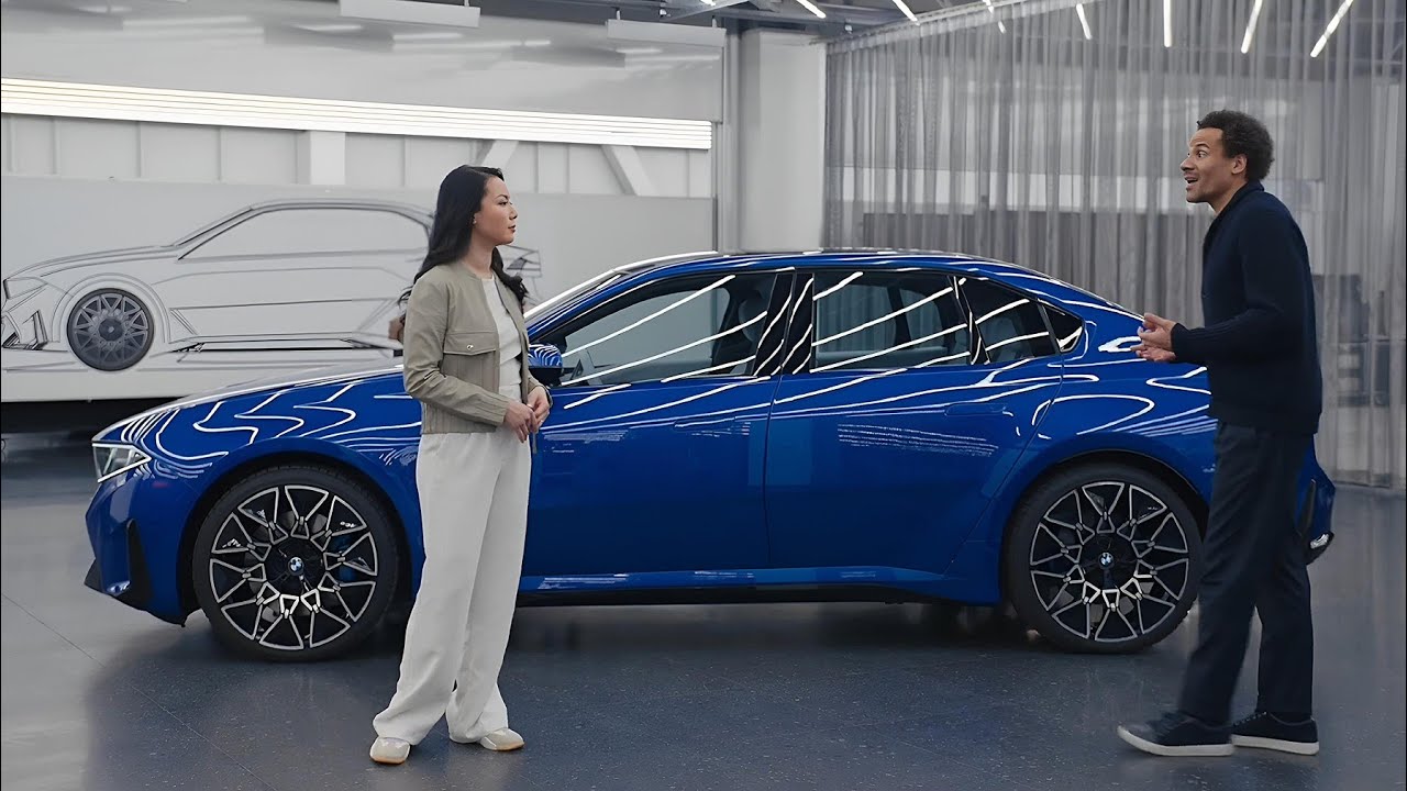 Новый BMW i3 2026 года — обзор и демонстрация от его создателей.