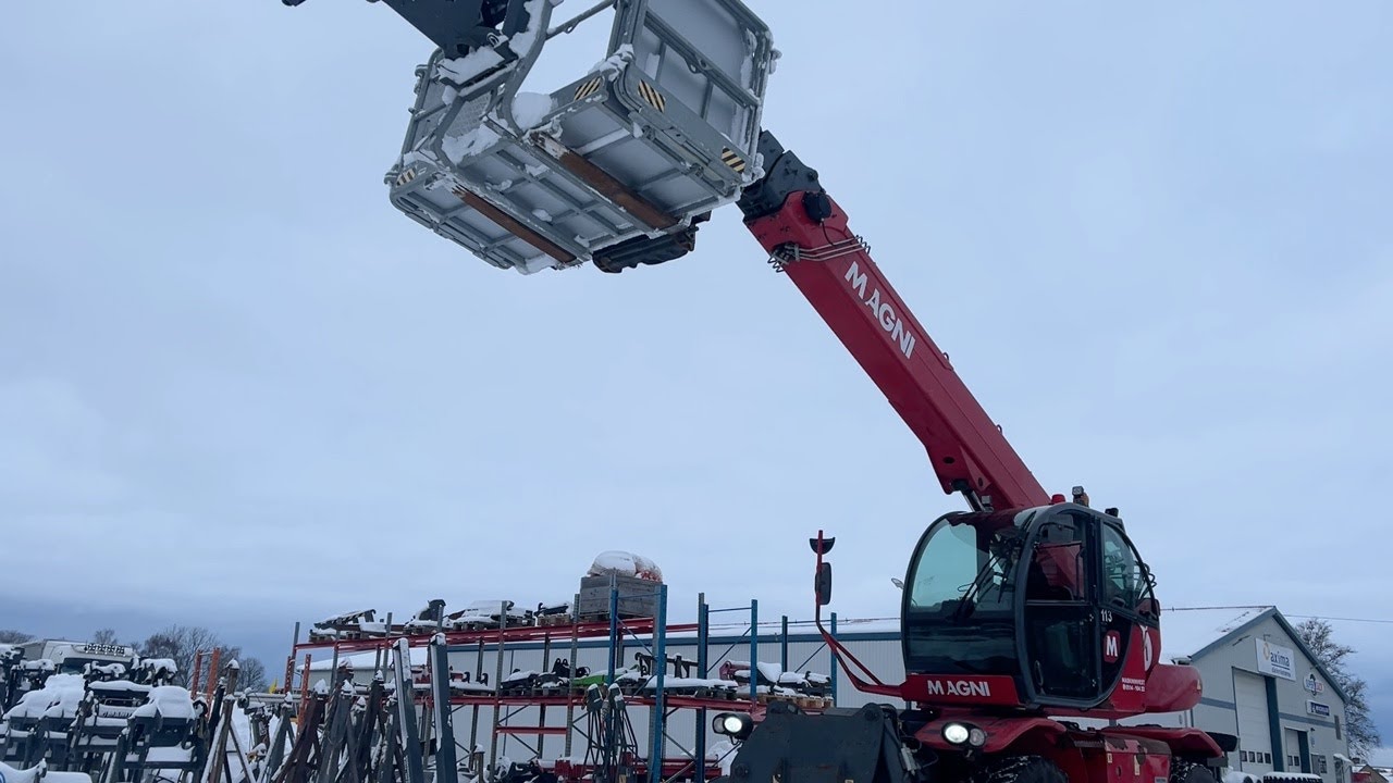 Köp Teleskoplastare Magni RTH 5.25 Smart S-D/C med gafflar & personkorg på Klaravik
