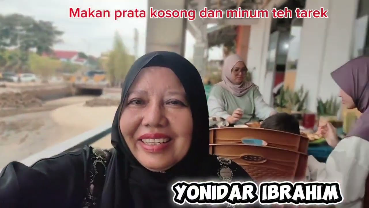 MINUM TEH TAREK BERBUIH DAN MAKAN PRATA KOSONG