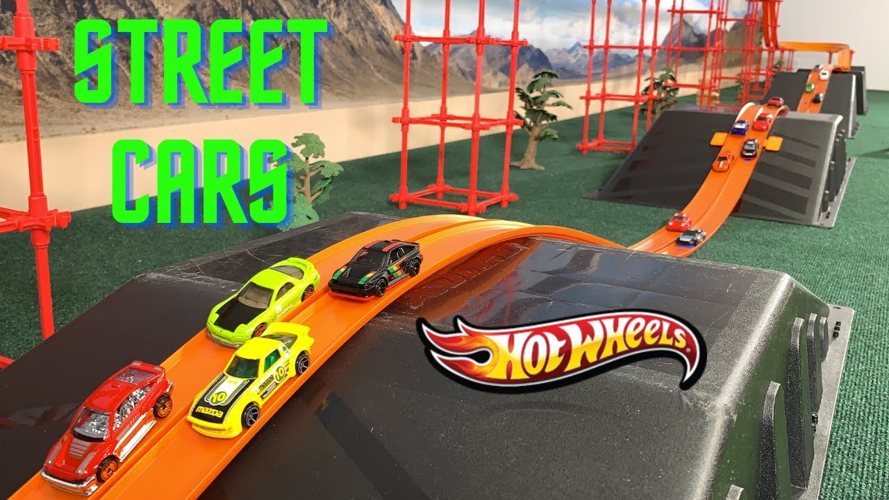 Hot Wheels Street Cars | Race !