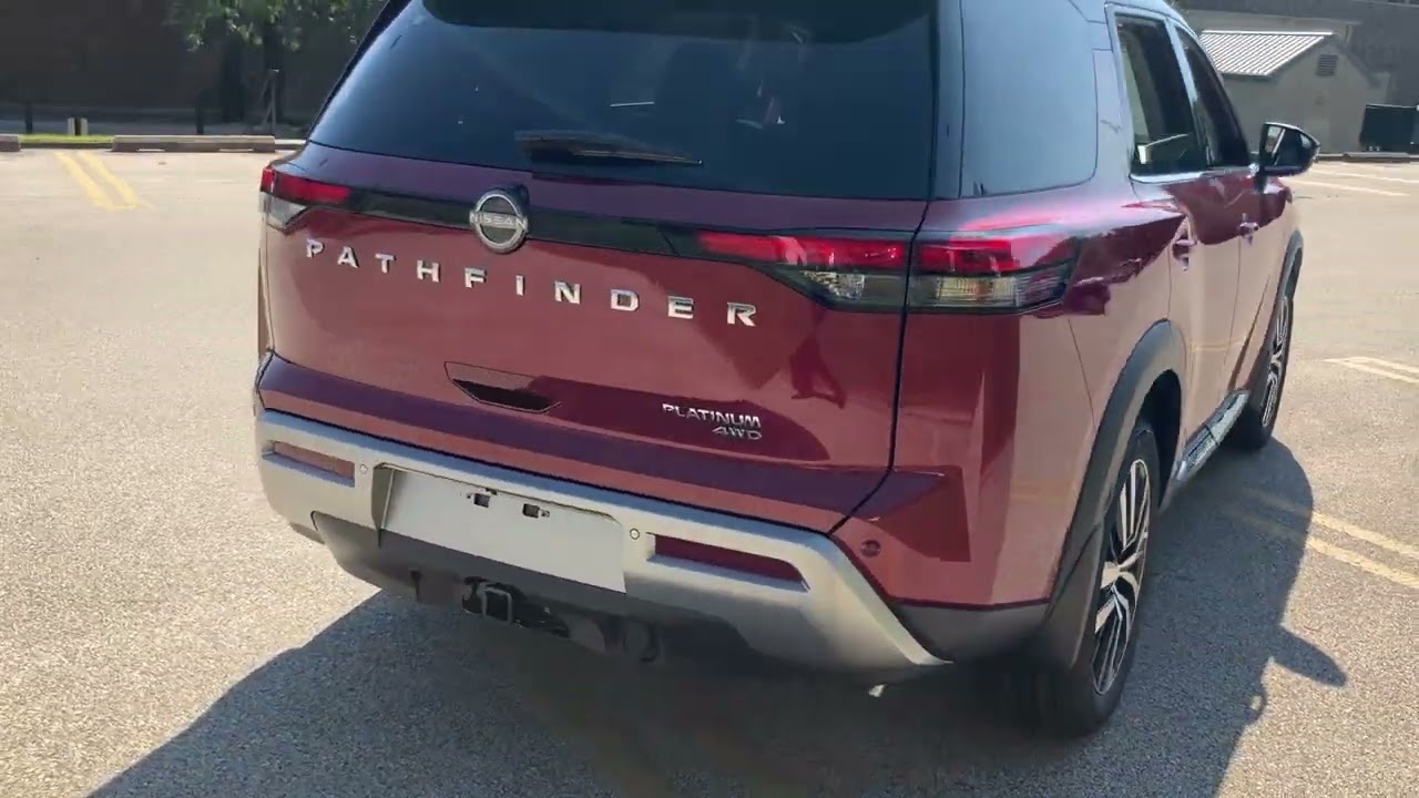 2023 Nissan Pathfinder Platinum