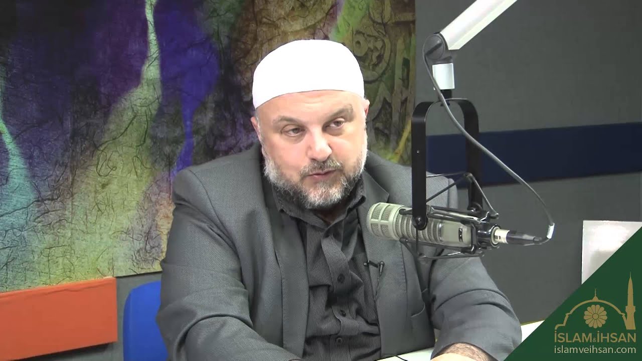Cemaatle Namaz Kılınırken Tek Başına Saf Tutulabilir mi? - Ahmet Hamdi Yıldırım