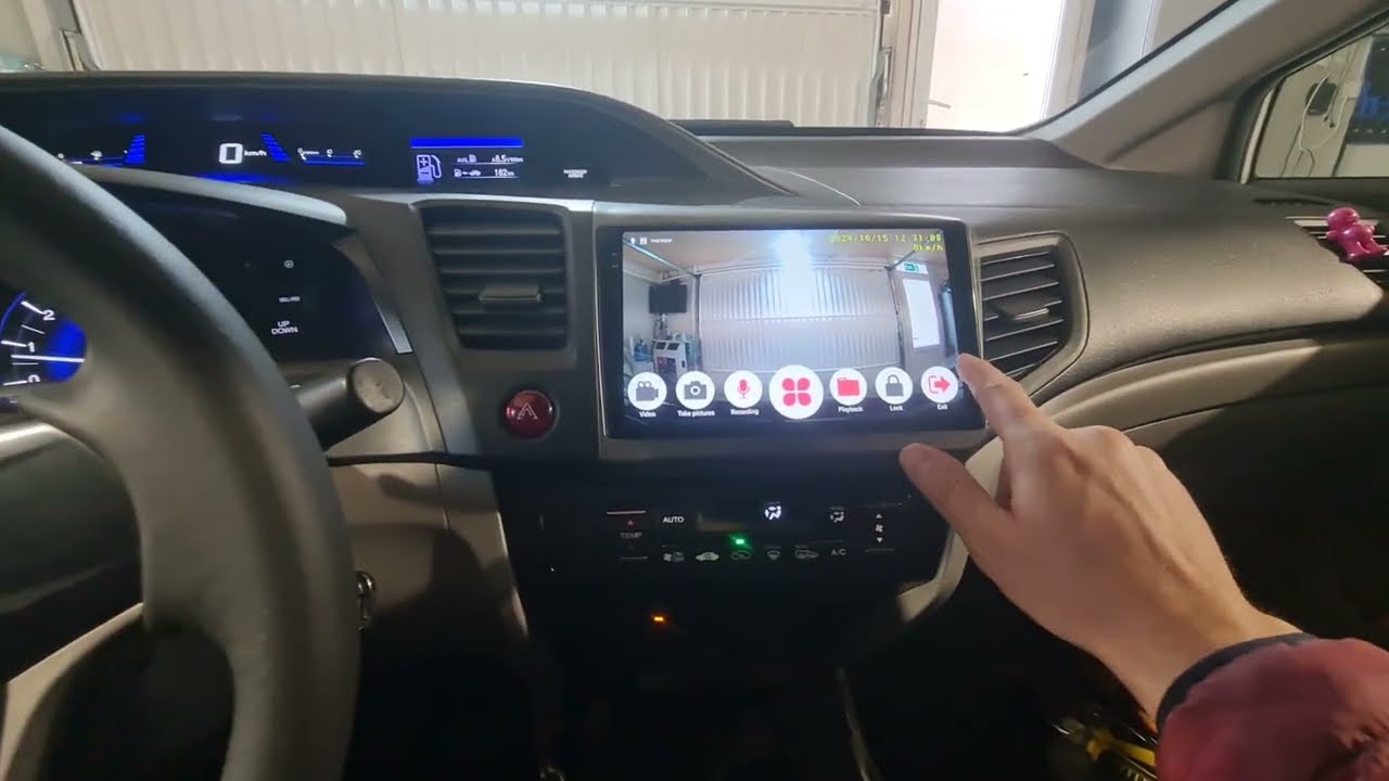 Honda Civic 2016 Navigatie Android13 8GRAM 256Grom 2K Camera 360&deg; Camera Trafic Senzorii Parcare