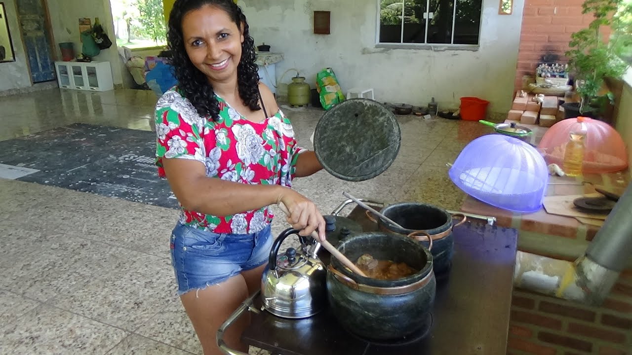 COSTELA COM MILHO FEITO NA LENHA