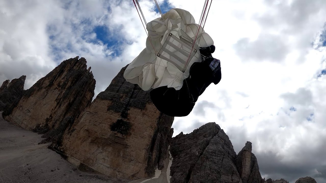 Gro&szlig;e Zinne | wingsuit BASE | free solo | 4K