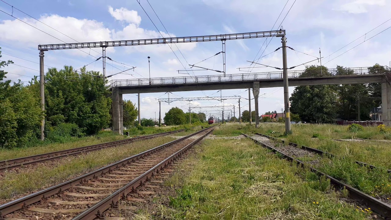Trenul R 5503 Pascani-Suceava Nord opreste &icirc;n gara Dolhasca