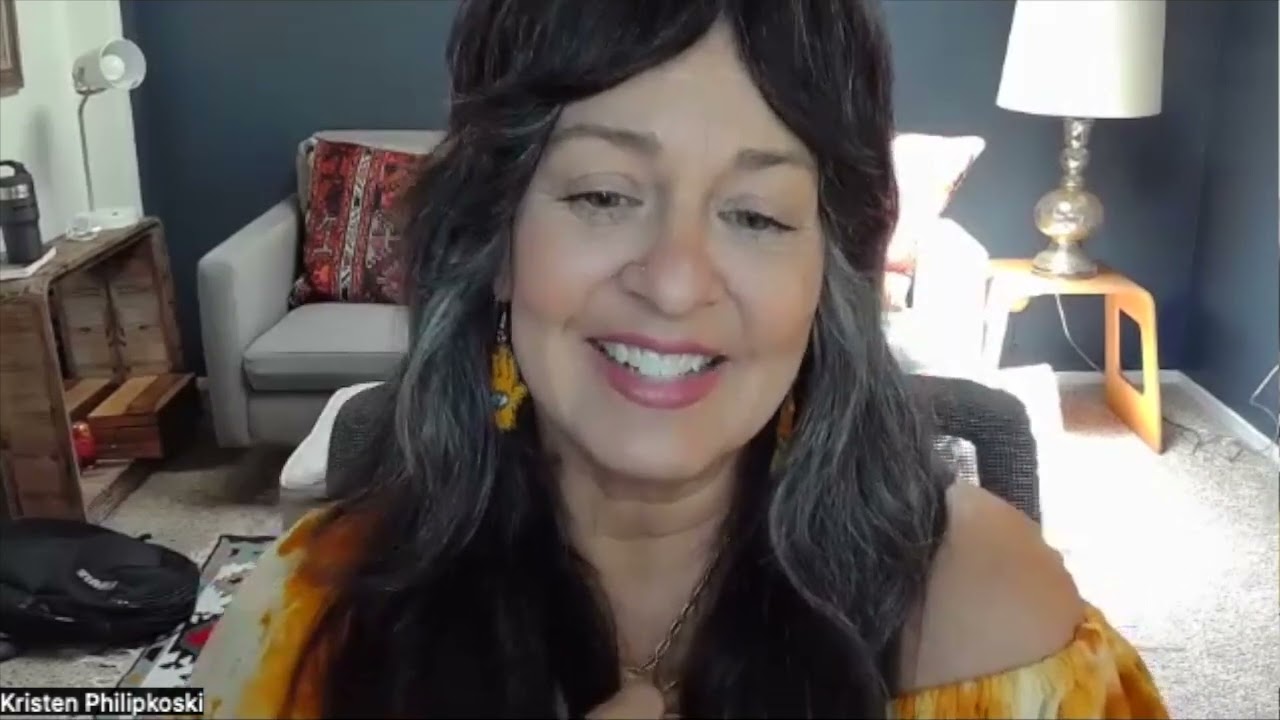 Ep 16: Jennine and Kristen on reinventing yourself: Fashion, work, and meaning in midlife