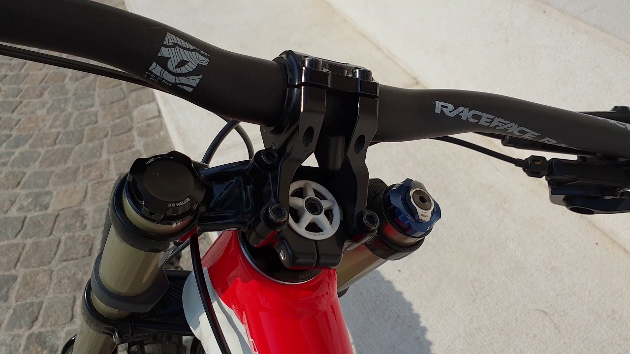 SPECIALIZED DEMO 8 2012.