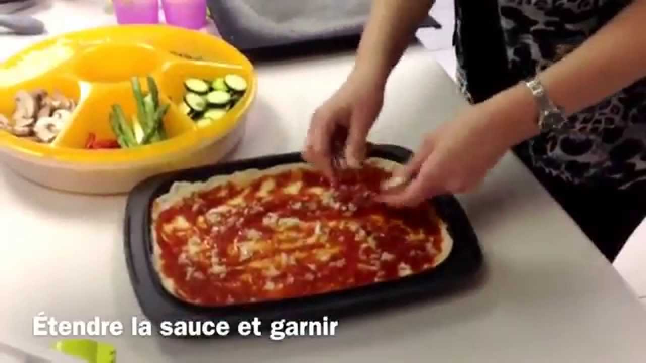 Recette Tupperware facile et rapide de PIZZA MAISON