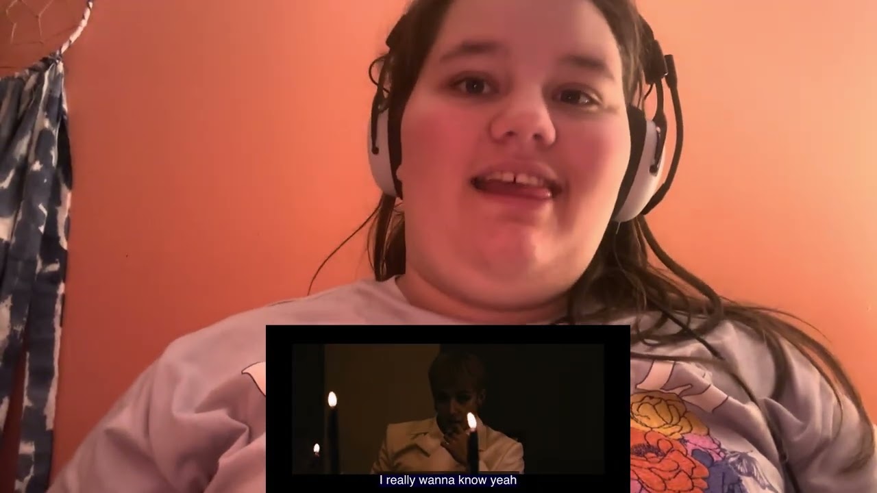 My reaction to red lights music video for the first time