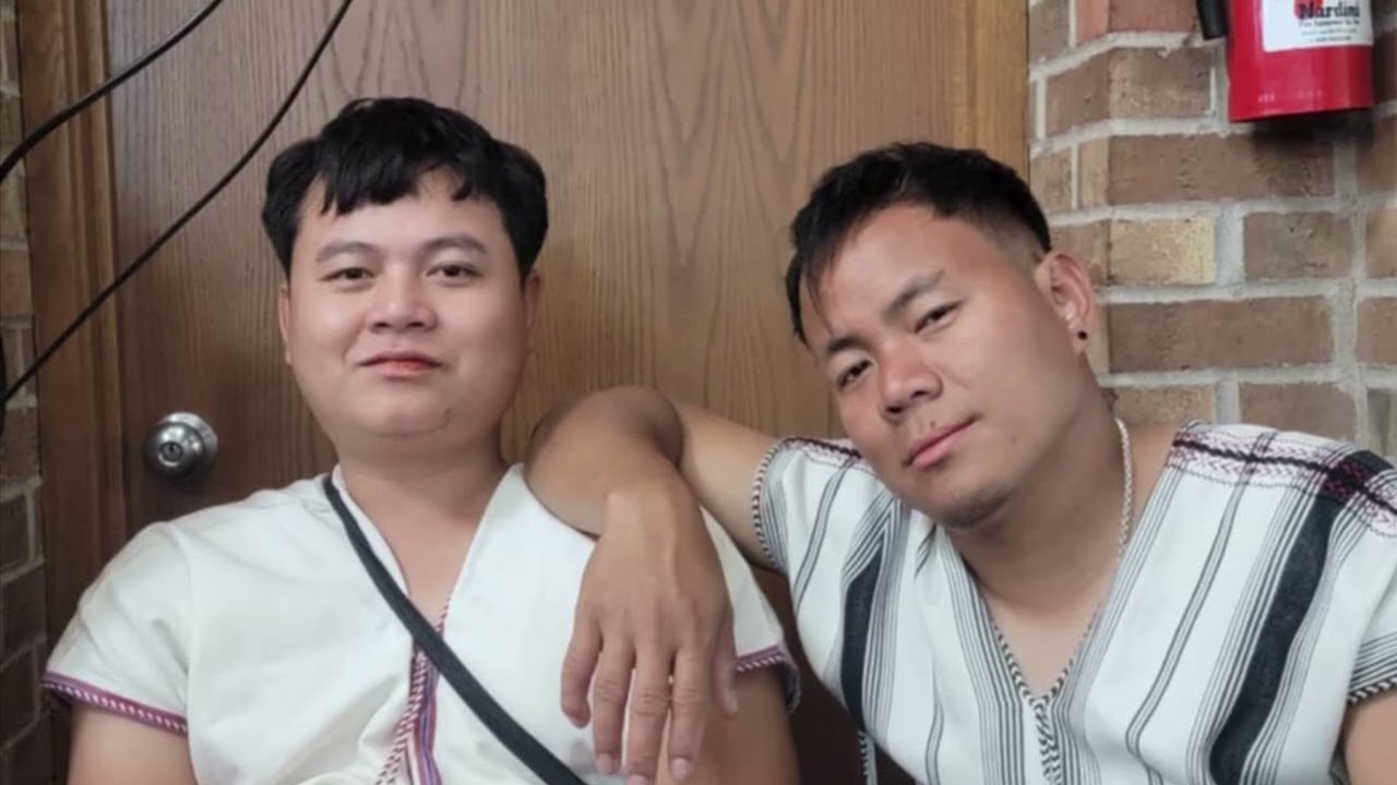 Karen God Song sign Ko Ko Bible cover by Eh Say
