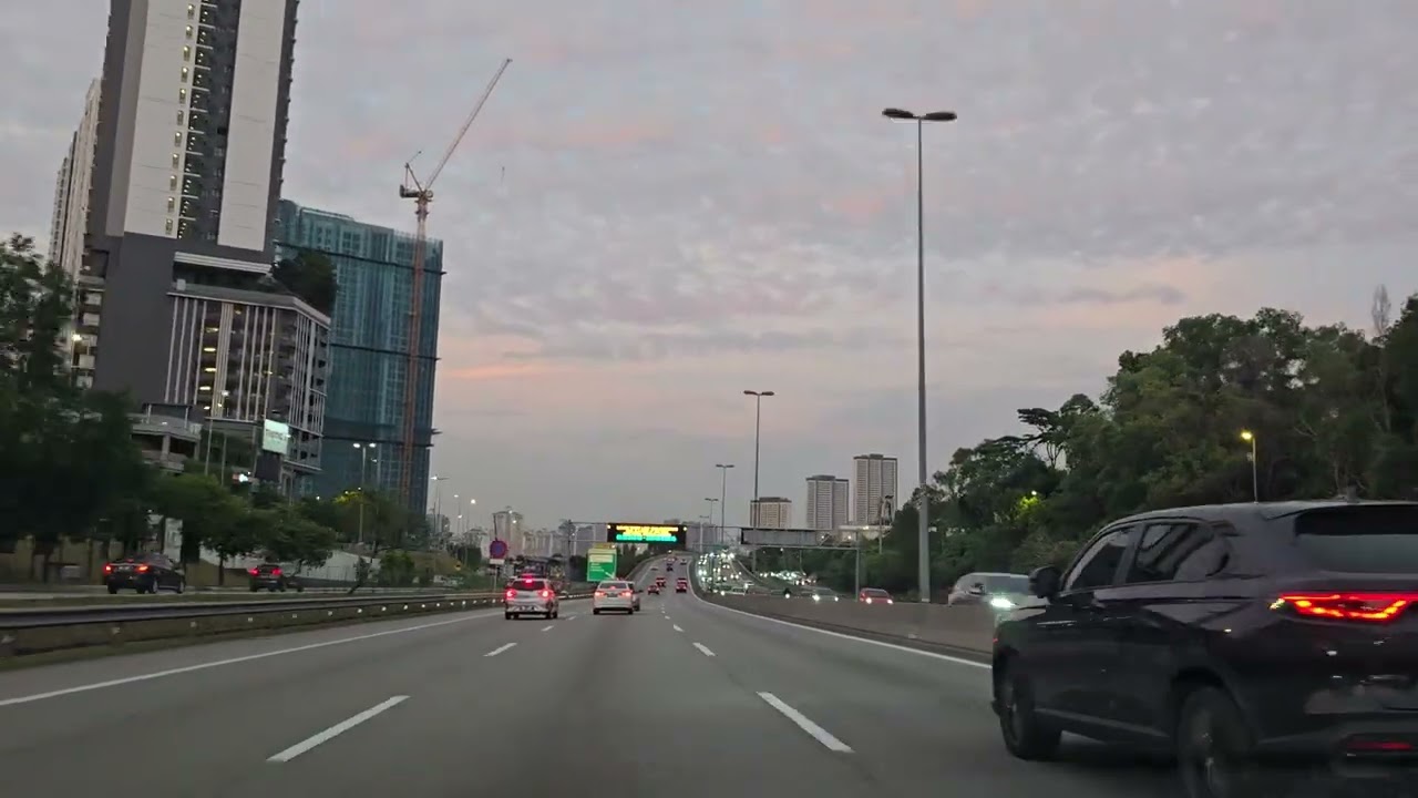 Road View- Malaysia 🇲🇾 #Nice#explore 