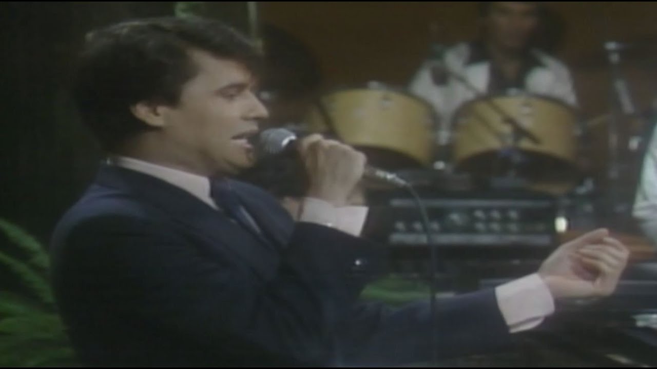 Juan Gabriel en Chile - El divo de Juárez | Buenos días a todos