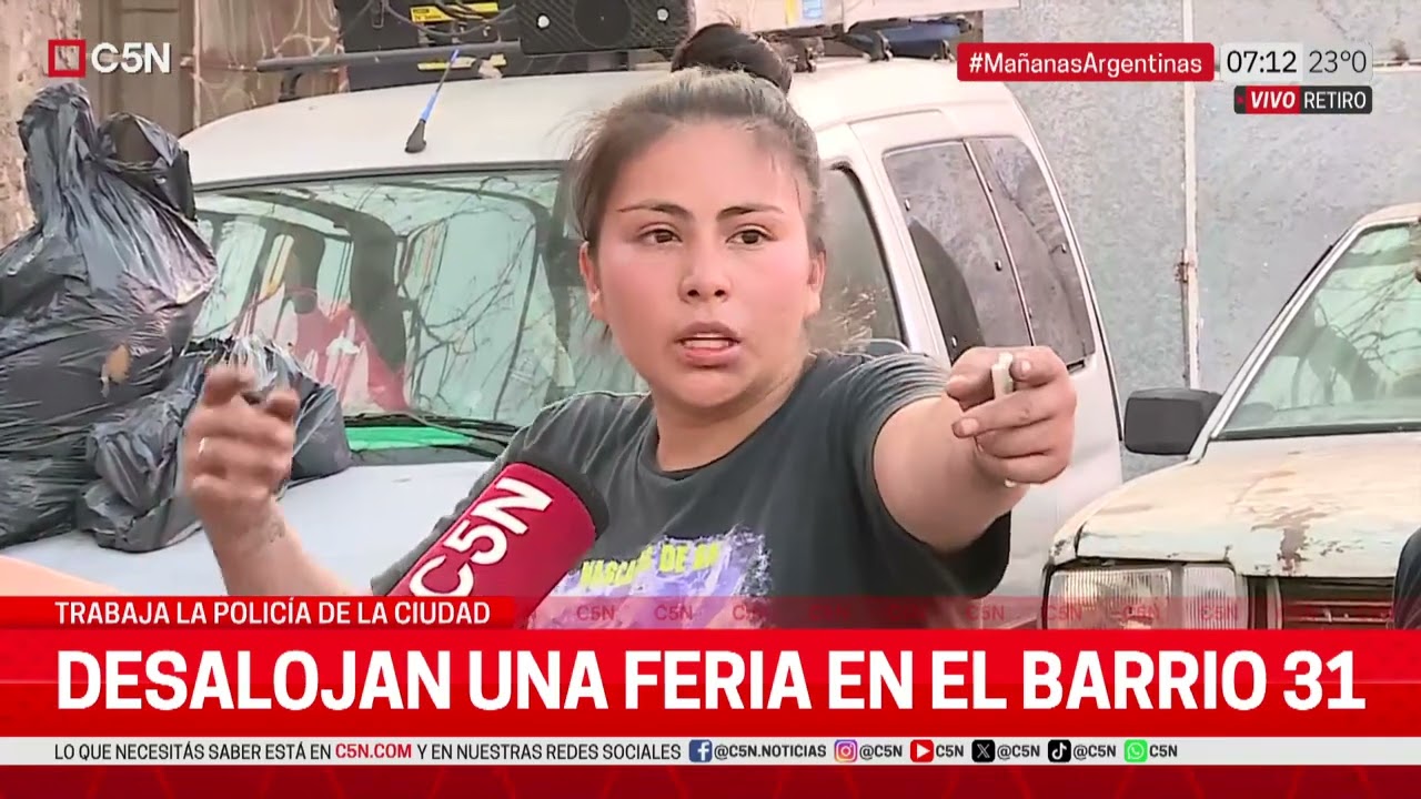 LA POLICÍA de la CIUDAD DESALOJA una FERIA en el BARRIO 31: HABLAN los VECINOS