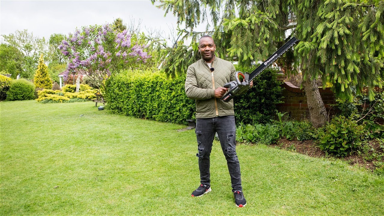 Husqvarna Aspire&trade; H50-P4A Battery Hedge Trimmer | With Rory Reid