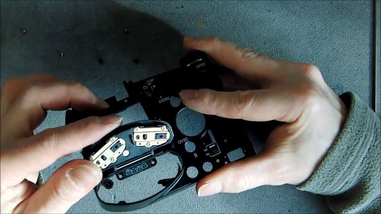 Minolta Dimage 7 digital camera teardown