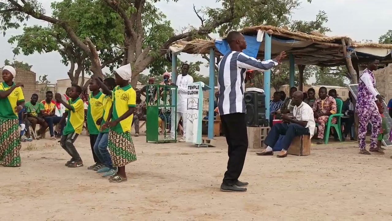 Utienu yini biniba concert Temple ELOHIM 