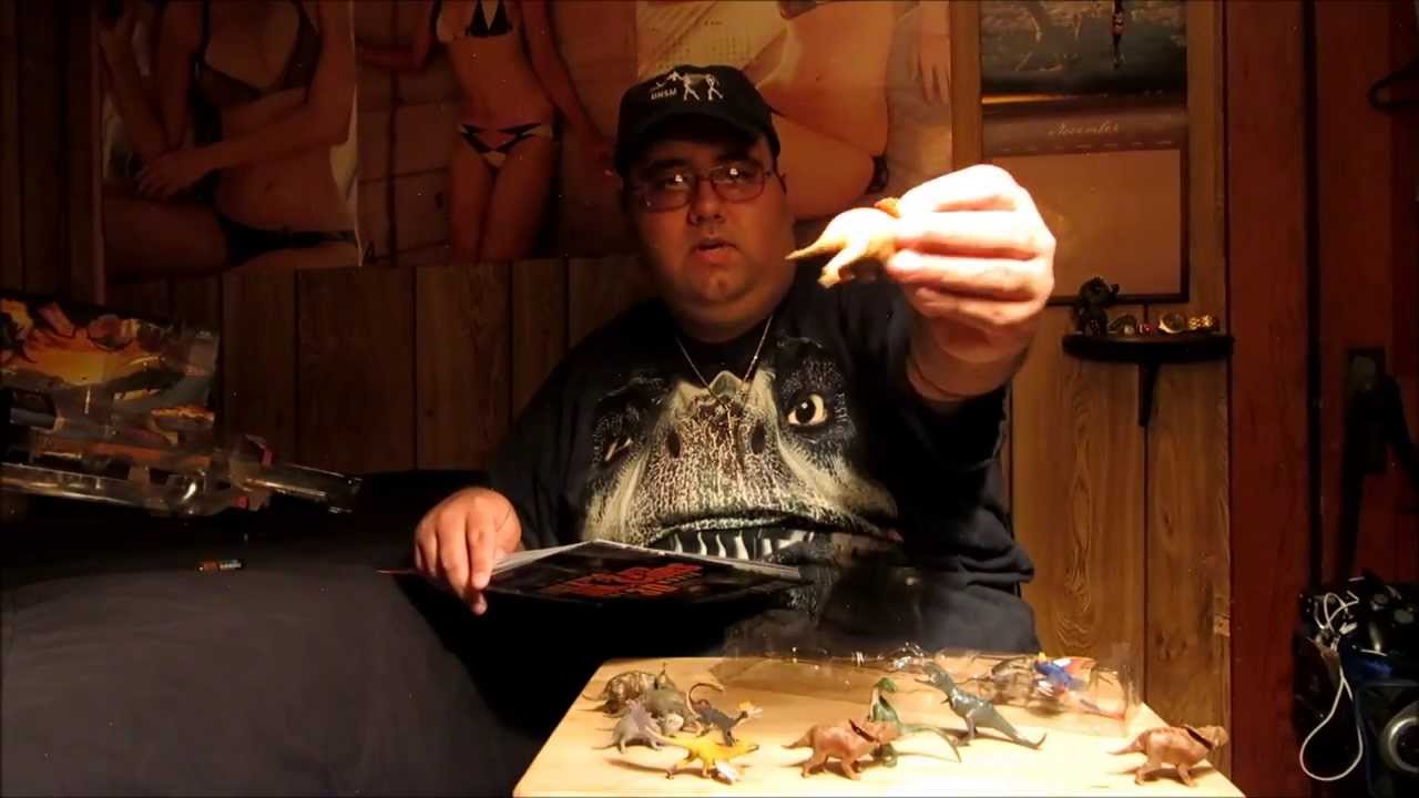Walking With Dinosaurs 3D Mini Figure Toys and Official Encyclopedia Review