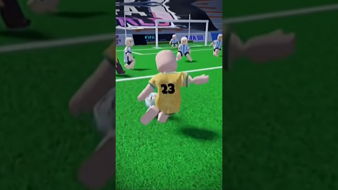 Lucky goal? #realfootball #rf24 #fifa #soccergame #soccer #soccervideogame #roblox #messi #shorts