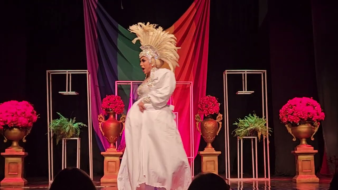 Victor Victória: •  SAYURI HEIWA • 20/04/24