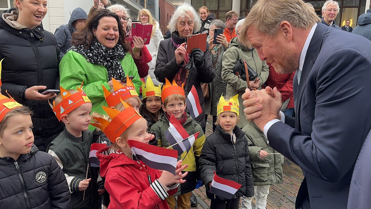 Willem-Alexander in Zutphen: “Dit is niet gephotoshopt hoor!”
